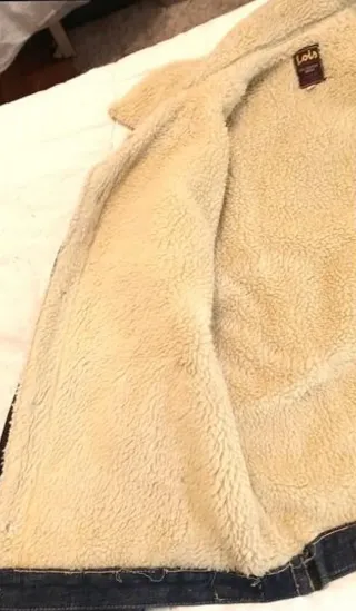 Vigo Cazadora vaquera Lois sherpa trucker azul