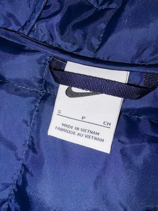 Chaqueta Nike Azul Larga con Capucha.