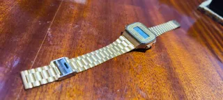 Casio Vintage Dorado
