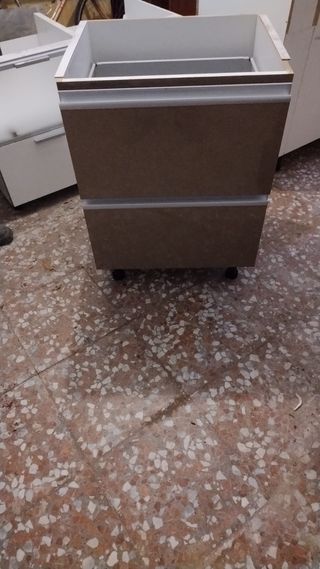 Muebles de Cocina Beige y Marrón