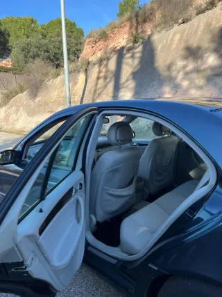 Mercedes-Benz Clase C 2003