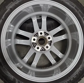 4 llantas 17” + neumáticos de invierno Goodyear