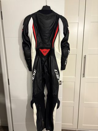 Mono Dainese 1 pieza Negro/Rojo/Blanco