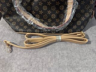 Bolso Louis Vuitton Monogram Marrón y Beige