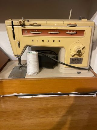 Máquina de coser Singer