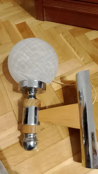 Lámpara de pared moderna