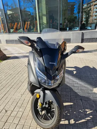 Moto Honda Forza 125 año 2018