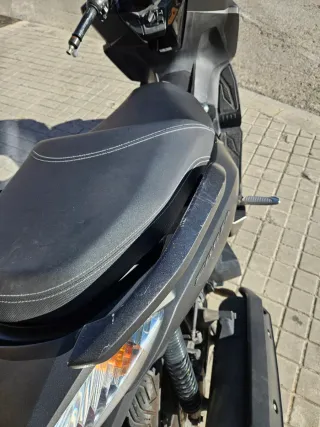 Moto Honda Forza 125 año 2018