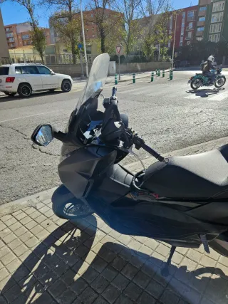 Moto Honda Forza 125 año 2018