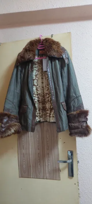 Chaqueta de mujer con pelo