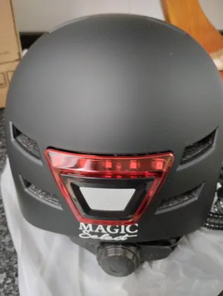Casco Patinete Eléctrico. NUEVO A ESTRENAR