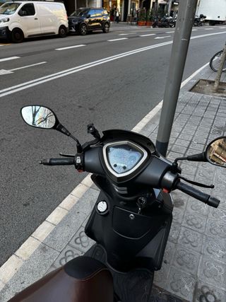 Kymco Agility City 125cc Scooter