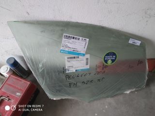 Vetri Peugeot 208 Destro