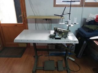 Máquina de coser Overlock Industrial Profesional