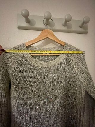 Jersey gris con lentejuelas