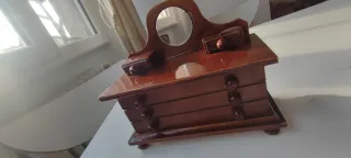 Portagioie cassettone in legno