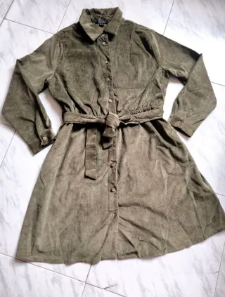 Vestido camisero pana verde oliva talla 46/48