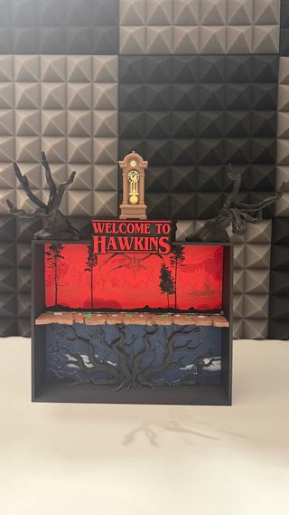 Espositore Funko Pop Stranger Things con luci