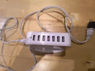 Cargador Múltiple USB Blanco