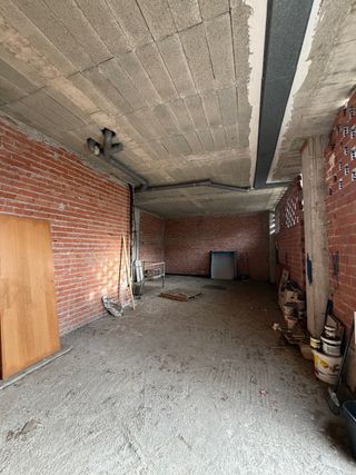 Local comercial de 220m2 (en bruto)