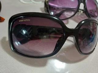 Occhiali Louis Vuitton neri