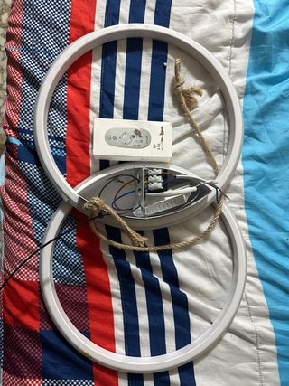 Lámpara LED con cuerda de yute