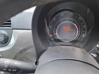 FIAT 500 2012 VOLANTE A LA DERECHA