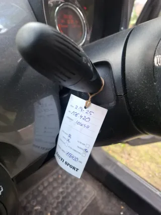 FIAT 500 2012 VOLANTE A LA DERECHA