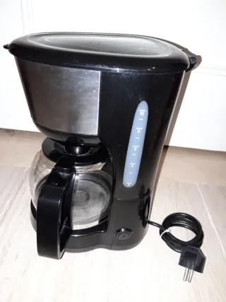 Cafetera de goteo BECKEN