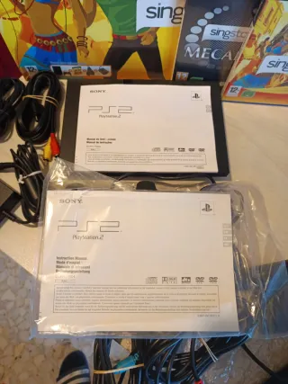 PS2 Slim Bundle SingStar Latino Negra en Caja