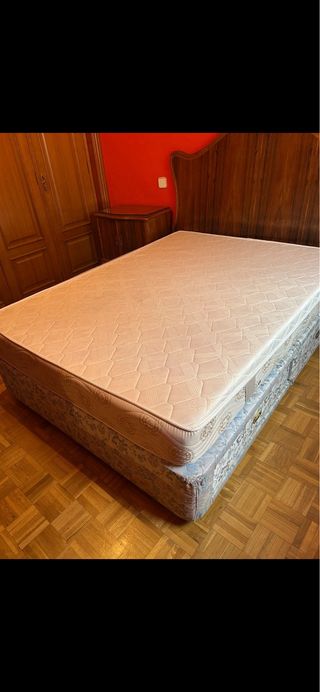 Cama con 4 cajones y somier