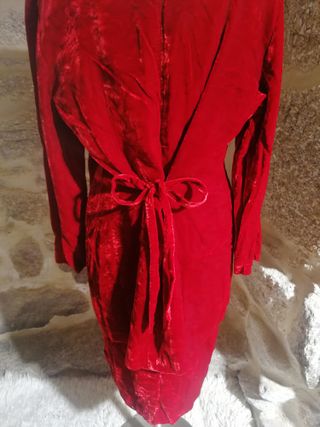 Vestido de terciopelo rojo
