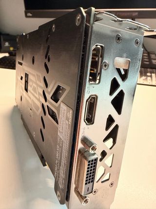 Tarjeta Gráfica NVIDEA EVGA GeForce GTX 1660 Super