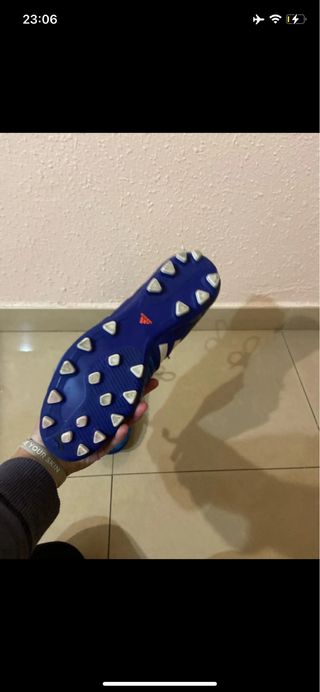 Botas de fútbol Adidas casi nuevas