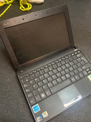 Portátil Asus Eee PC + Cargador