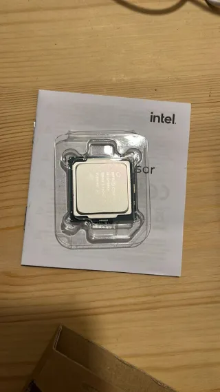 Procesador Intel Core i9-10900KF LGA1200