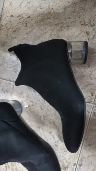 Botines negros tacón transparente