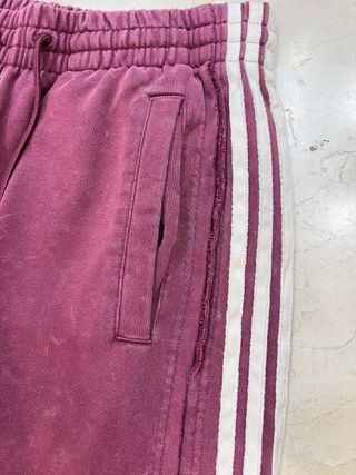 Pantalón Thug Club x Adidas Burdeos
