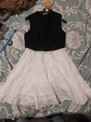 Vestido negro y blanco