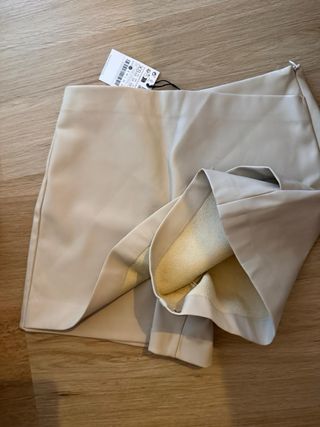 Falda pantalón Zara beige Talla XS
