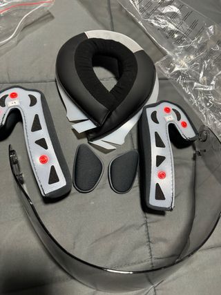 Visera tintada y forro para casco Crivit