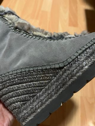 Botas de cuña, forradas con pelo de vidorreta