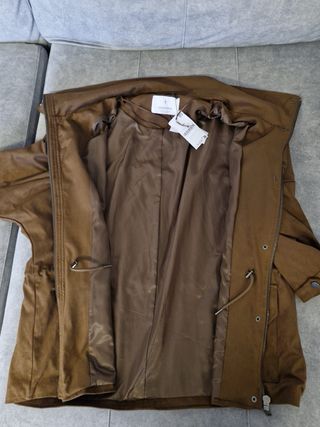 Chaqueta media efecto piel