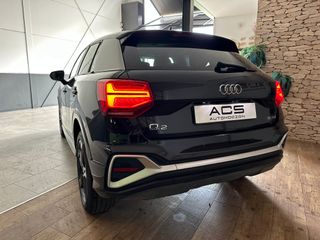 AUDI Q2 S line 30 TDI
