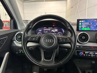 AUDI Q2 S line 30 TDI