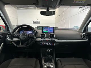 AUDI Q2 S line 30 TDI