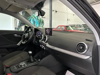 AUDI Q2 S line 30 TDI