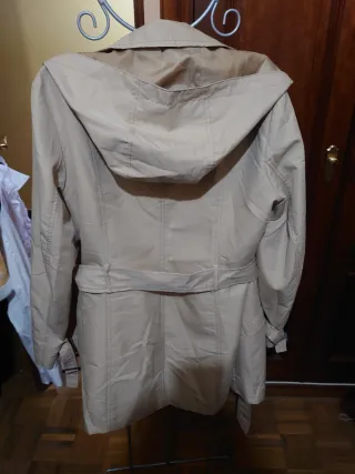 Trench beige Stradivarius