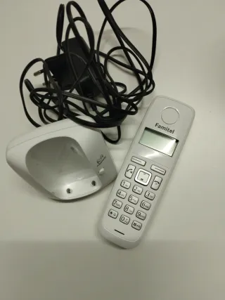 Teléfono inalámbrico Famitel blanco