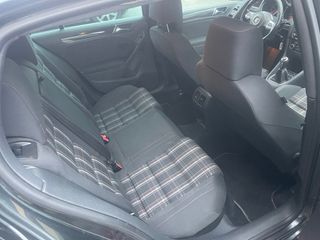 Volkswagen Golf 2011